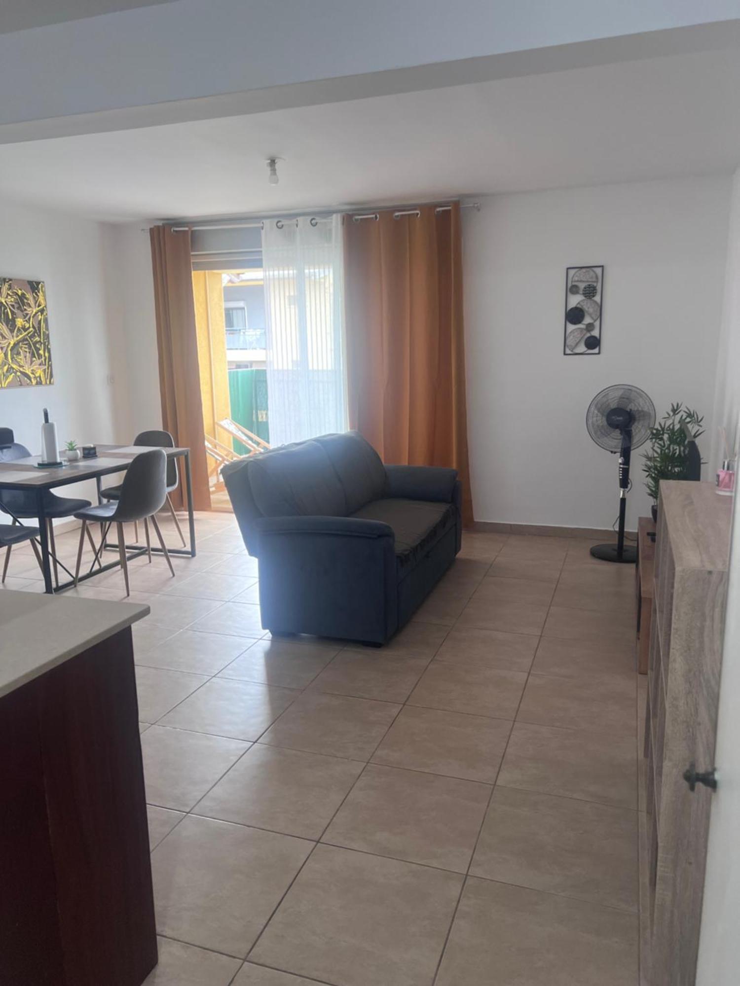 Le Perchoir Apartment Кайен Екстериор снимка